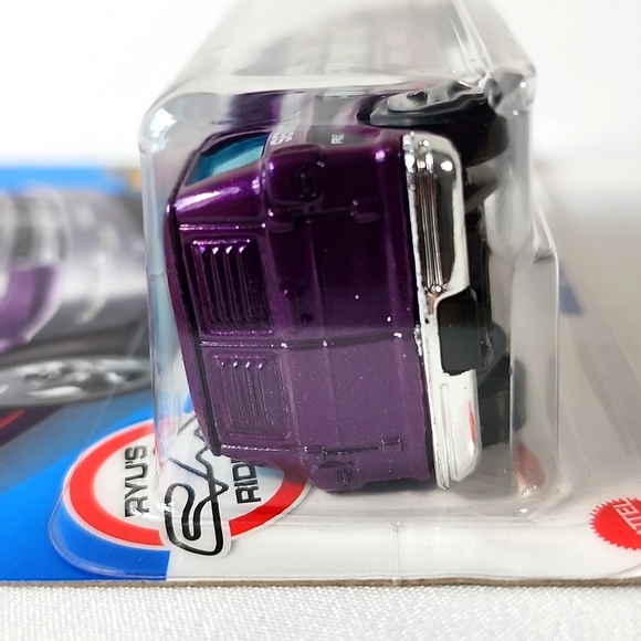 Hot Wheels - Mattel - Dodge Van - Miniature - collectible - Picture 10 of 16